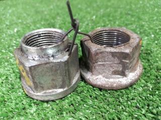 Гайка Nissan Teana 2010