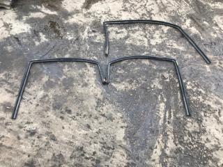 Уплотнитель Chevrolet Aveo 2007 Б/У Уплотнитель Chevrolet Aveo 2007