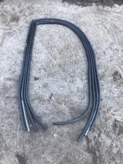 Уплотнитель передний правый Lifan X60 2014