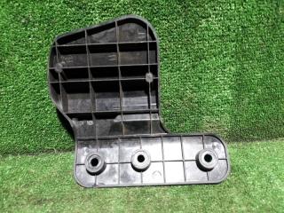 Кронштейн передний правый Duster 2013 HSA K4MA606