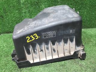 Корпус воздушного фильтра Toyota Corolla 2007