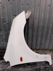 Крыло переднее правое Honda Stream 2000