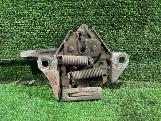 Замок капота KIA Sportage 2001