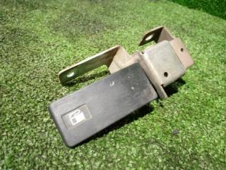 Рычаг открывания бензобака Honda Partner 2001