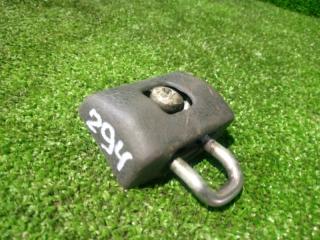 Петля багажника Renault Logan 2011