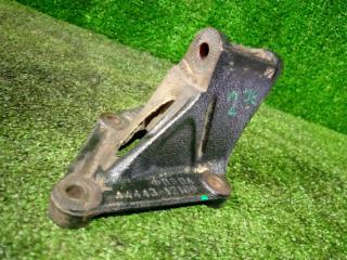 Кронштейн двигателя Toyota Corolla Spacio 2000