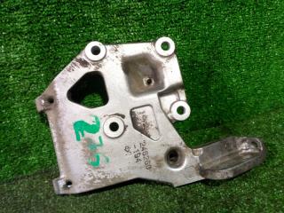 Кронштейн двигателя Toyota Corolla Spacio 2000