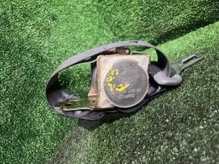 Ремень безопасности задний правый Toyota Sprinter 1998