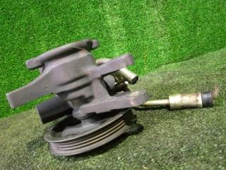 Насос гидроусилителя руля Toyota Raum 2000