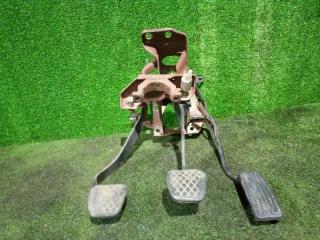 Педаль тормоза Honda CR-X Б/У Педаль тормоза Honda CR-X