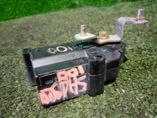 Моторчик заслонки отопителя Toyota Chaser