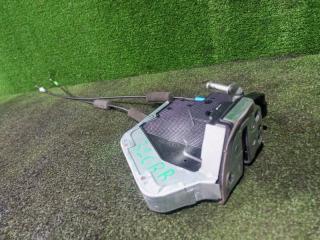 Замок двери задний правый Toyota Land Cruiser Prado 2013