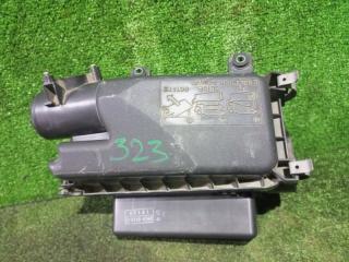 Корпус воздушного фильтра Toyota Corolla Axio 2016