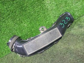 Патрубок воздушного фильтра Toyota Corolla Axio 2016