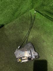 Замок двери передний левый Toyota Corolla Axio 2016