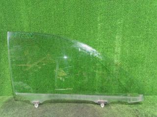 Стекло двери переднее правое Toyota Corolla Axio 2016