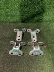 Фото запчасти петля двери передняя Toyota Corolla Fielder 2007 Б/У запчасть Запчасть петля двери передняя Toyota Corolla Fielder 2007