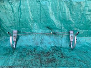 Петля багажника Toyota Corolla Axio 2016