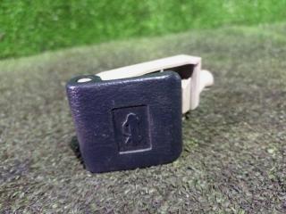 Ручка открывания капота Toyota Corolla Axio 2016 Б/У Ручка открывания капота Toyota Corolla Axio 2016