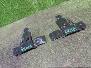 Кронштейн задний Toyota Land Cruiser Prado 2013