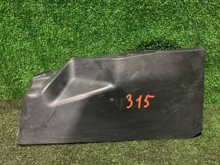 Накладка декоративная Skoda Octavia 2013 Б/У Накладка декоративная Skoda Octavia 2013