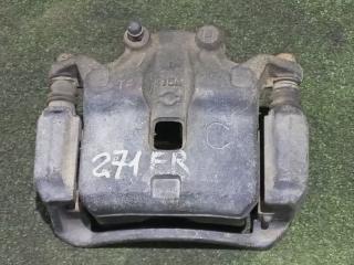 Суппорт передний правый Nissan Cefiro 2001