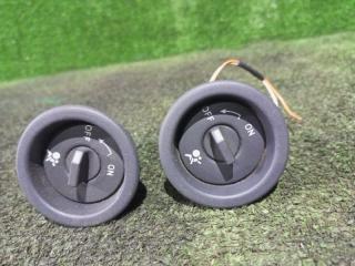 Запчасть кнопка Renault Duster 2013