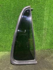 Форточка двери задняя правая Honda CR-V 2001