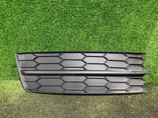 Решетка бампера передняя правая Skoda Rapid 2014