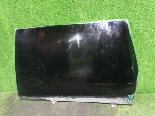 Стекло двери заднее левое Toyota Ipsum 1997