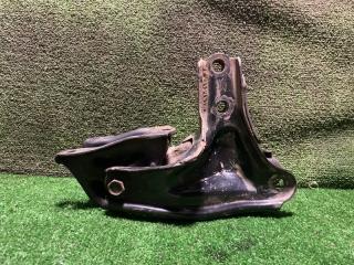 Кронштейн КПП задний Honda CR-V 2001