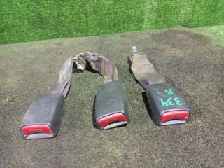 Замок ремня безопасности задний Toyota Corona Premio 1996