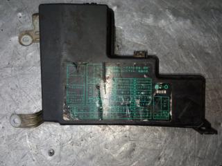Блок предохранителей под капот Honda Accord 3 1985-1989