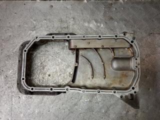 Поддон двигателя Nissan Primera 1 1990-1996