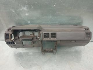 Торпедо переднее Nissan Bluebird 1983-1990