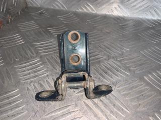 Запчасть петля двери передняя левая Toyota Corolla 2006-2013