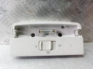 Запчасть плафон подсветки салона Volkswagen Polo 2009-2020