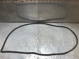 Уплотнительная резинка боковой двери передняя левая Honda Civic 6 1995-2002