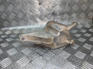 Запчасть кронштейн мкпп Opel Astra J 2009-2012