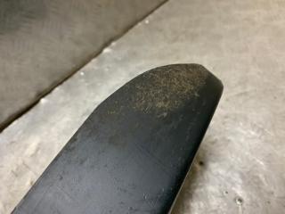 Накладка двери багажника задняя Kangoo 1997-2007 K4M