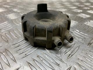 Пыльник фары передний Demio 1996-2002 DW B3