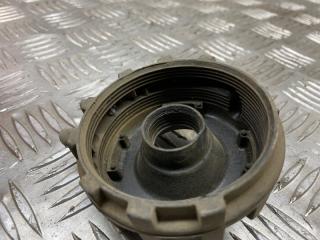 Пыльник фары передний Demio 1996-2002 DW B3