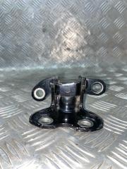 Запчасть петля двери передняя левая Toyota RAV4 2012-2019