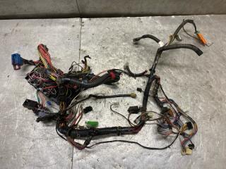 Фото запчасти проводка торпедо Lada Priora 2007-2013 Б/У запчасть Запчасть проводка торпедо Lada Priora 2007-2013