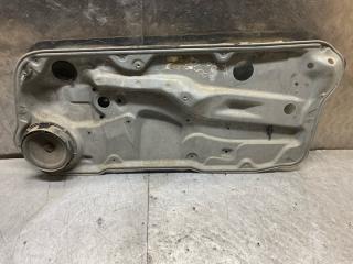 Обшивка боковой двери правая Volkswagen Golf 1999