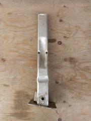 Кронштейн передний правый Partner 2012 TEPEE B9 EP6