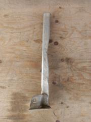 Кронштейн передний правый Peugeot Partner TEPEE B9 EP6