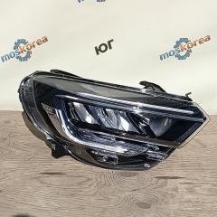 Фара светодиодная передняя правая Vesta 2022_н.в. Фара светодиодная передняя правая Vesta 2022_н.в.