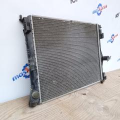 Радиатор охлаждения двигателя Largus