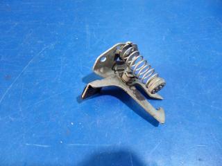 Запчасть замок капота VOLVO